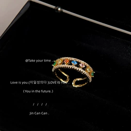 耳钉;耳环;戒指