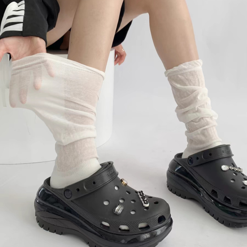 White Piled Socks Women's Spring and Summer Thin Pleated Breathable Bubble Calf Socks All-match Solid Color Knee-length Socks