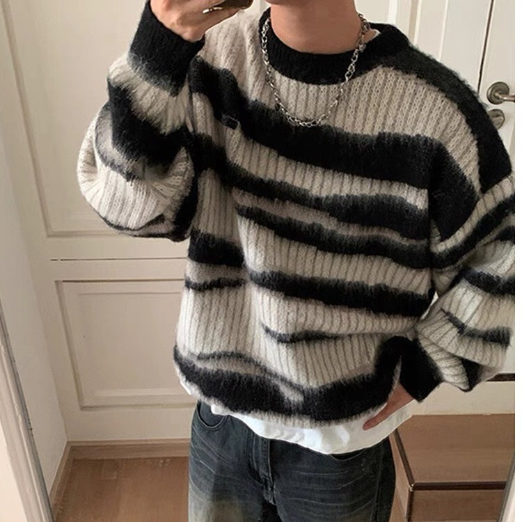 American Style Retro Black and White Striped Sweater Men's Fashionable High-end Sense Lazy Style Mohair Knitted Sweater Autumn and Winter High Street Jacket