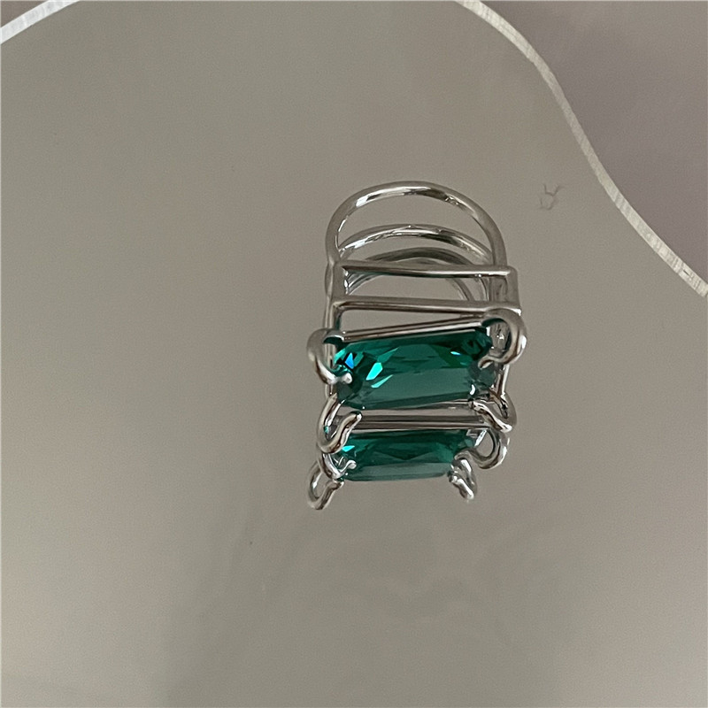 Wholesale Jewelry Square Crystal Gem Hollow Multi-layer Ring Nihaojewelry display picture 11