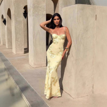 欧美风2025夏季新款女装性感修身包臀显瘦露背系带气质连衣裙长裙