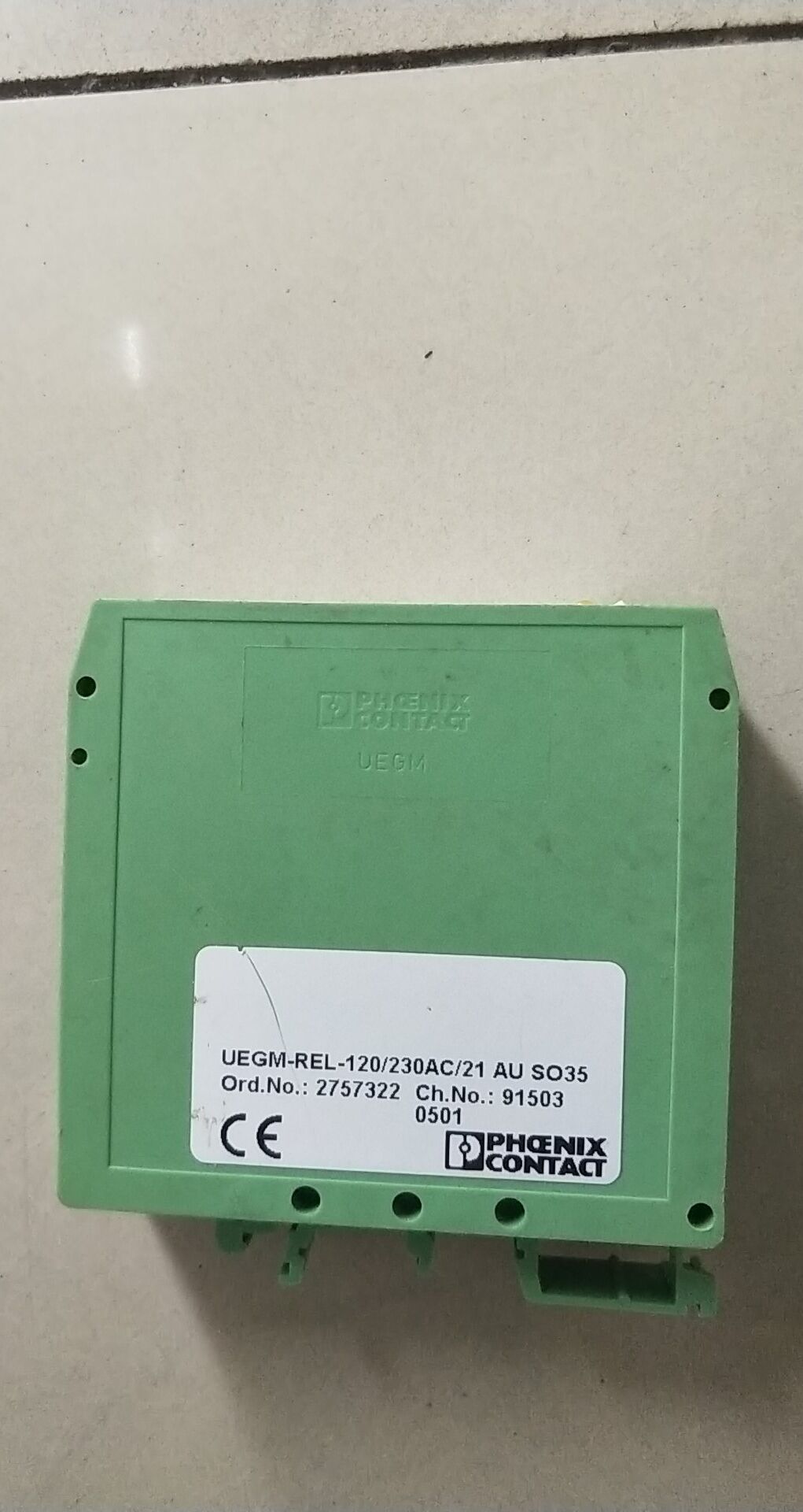 A032*拆机菲尼克斯 2757322 UEGM-REL-120/230AC/21 现货*