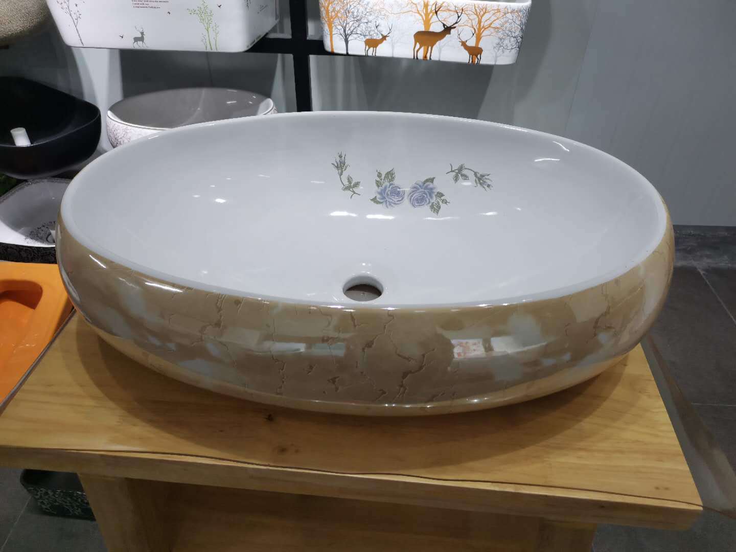 Mesa redonda cuenca balcón cuadrado lavabo de cerámica lavabo de color lavabo de oro Cuenca del arte