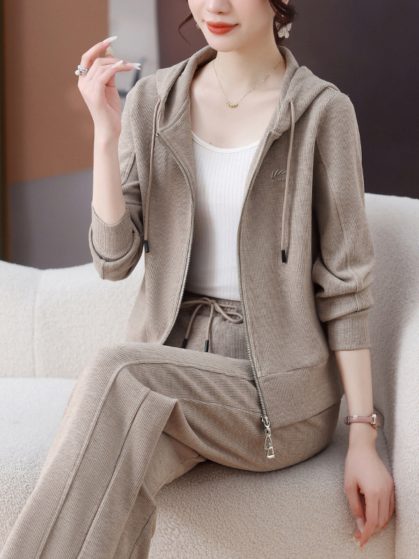 春秋运动服套装女士2025新款爆款妈妈秋季开衫卫衣休闲时尚两件套|undefined