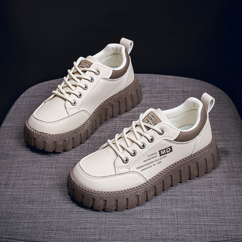 2024 otoño zapatos blancos nuevos coreanos ins deportes de carreras de chicas zapatos de skate casuales de altura XQ229