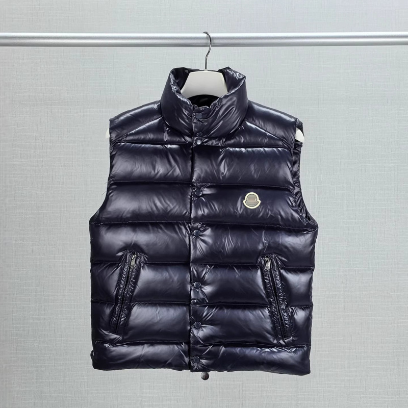 Correct version of the new M brand Tibb men's lightweight down vest, simple, versatile, lightweight, and warm, perfect for Instagram Correct version of the new M brand Tibb men's lightweight down vest, simple, versatile, lightweight, and warm, perfect for Instagram