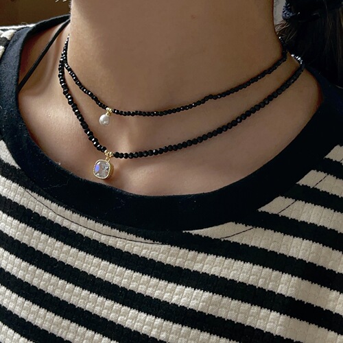 Black Crystal Square Sapphires Luxury High-End Lock Necklace Influencer Style Instagram Dark Design Trendy Chain Simple