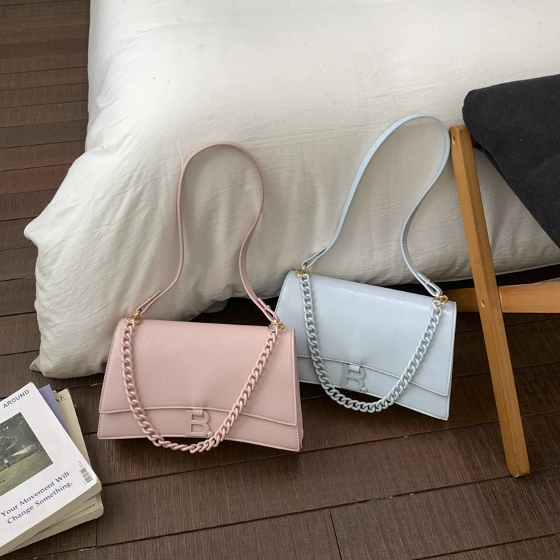 Coreano retro simple nicho bolso de diseño 2026 temperamento ocio de trabajo de mujer diaria bolsa de viaje oblicuo image 1