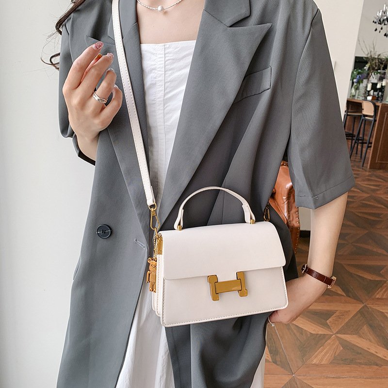 Bolso nuevo estilo de moda estilo coreano bolso casuales de color sólido textura versátil bolso de hombro portátil