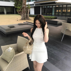 スーツの婦人服の高級感の気質の千金感の明るいドリルの袖なしの上着のスリムな丸首のベスト