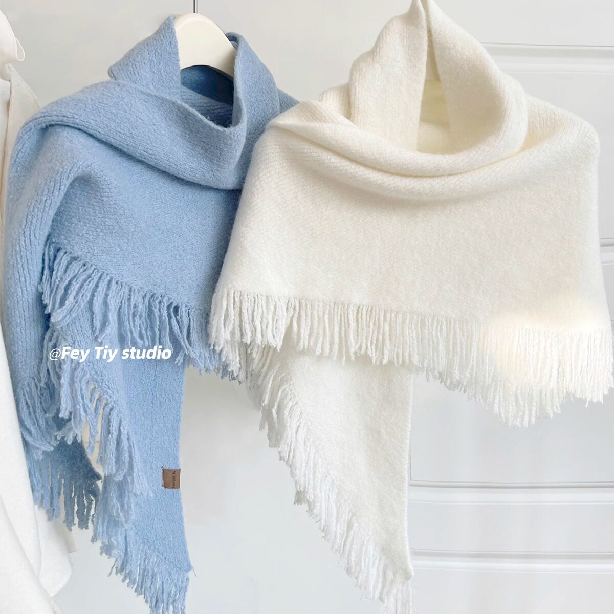 Coat Companion~ Stylish Tassel Triangular Shawl for Women, Autumn and Winter Solid Color Versatile Warm Wrap