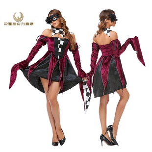 �f�}����g�Ɍ���cosplay�Ȼ�С������Ů�����y�������̨���ݷ�