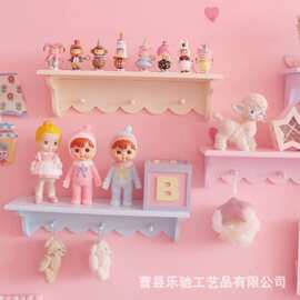 卡通壁挂式木质置物架家用客厅卧室墙上收纳娃娃公仔展示置物架