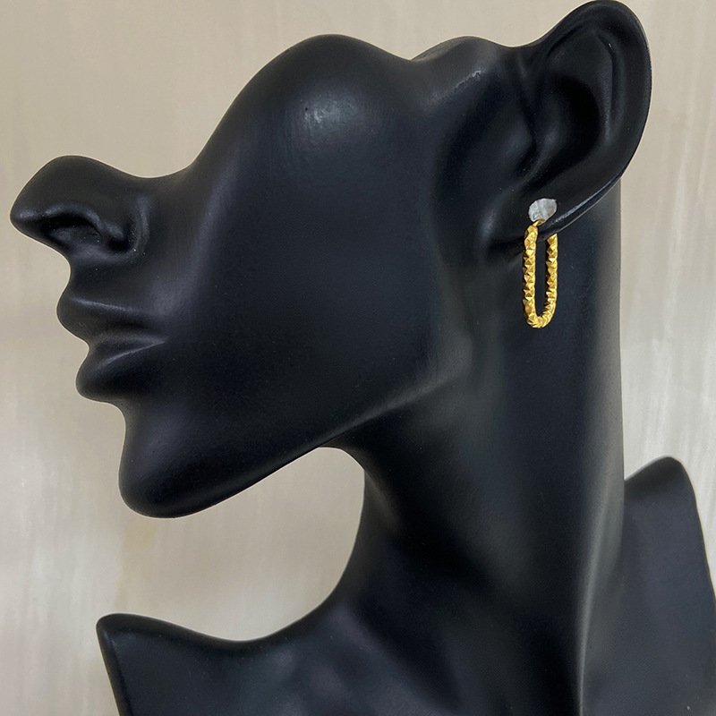 Rectangle Pattern Women'S Gender Plating, Hollow Out Design 1 Pair Casual Simple Style Rectangle Plating Hollow Out Titanium Steel Gold Plated Earrings