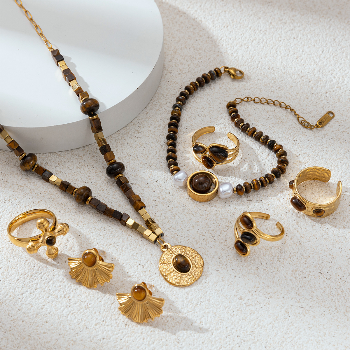 Collar de piedra natural de Tai Na Europa y los Estados Unidos lujo ligero nicho versátil conjunto de joyas de piedra natural de ojo de tigre acero titanio no se desvanece