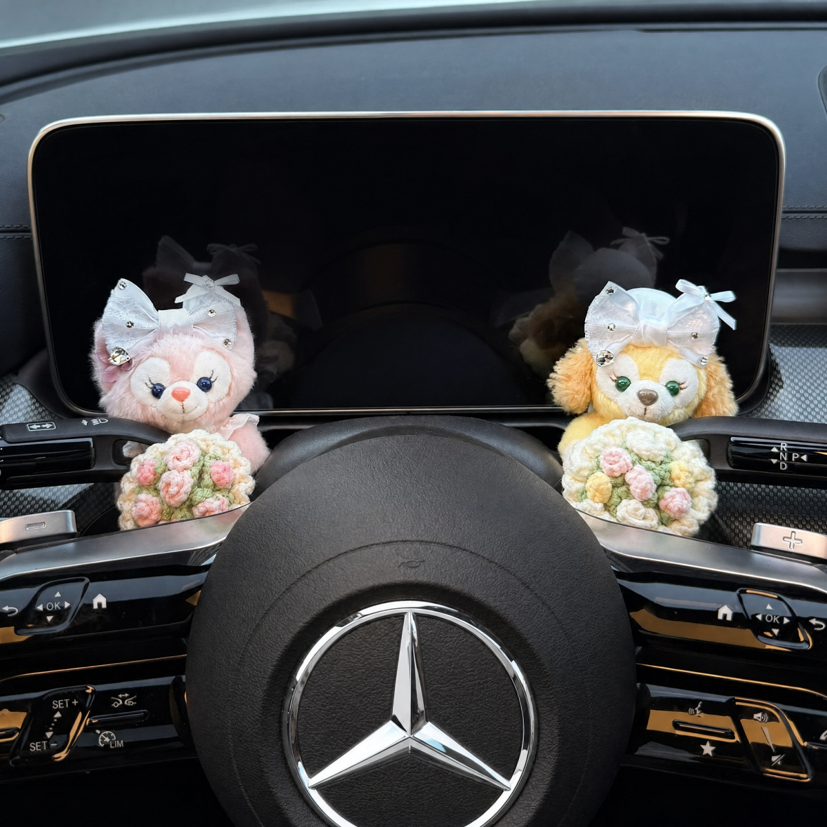Car Dashboard Doll Interior Wiper Turn Signal Decoration Figurine 2026 New Model Stellalou Cute Girl