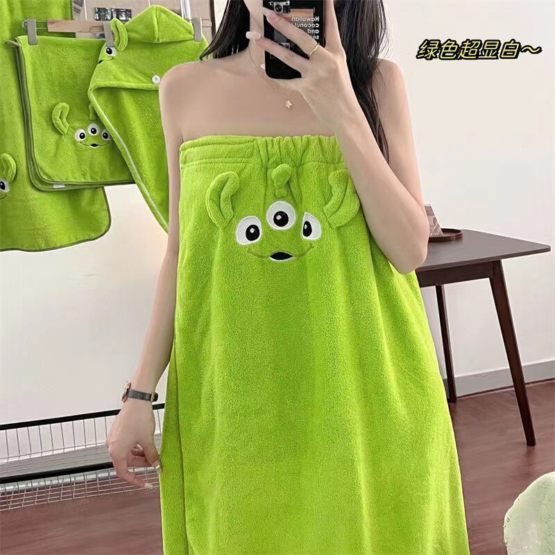 A Three-Eyed Character Bath Towel for Girls, Bath Towel, Shower Cap, Bathrobe-Style Bath Skirt, Can Be Worn Outside by Students, Cape-Style