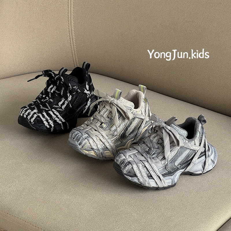 Children's Sports Shoes 2026 Autumn and Winter New Style Woven Lace-Up Girls' Dad Shoes with Fleece and Vintage Look Boys' Running Shoes