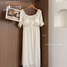 ��ֱ�����l��˯��Ů��؉|�ٽz߅�A��Ɲ�������������ѩ�z�I˯