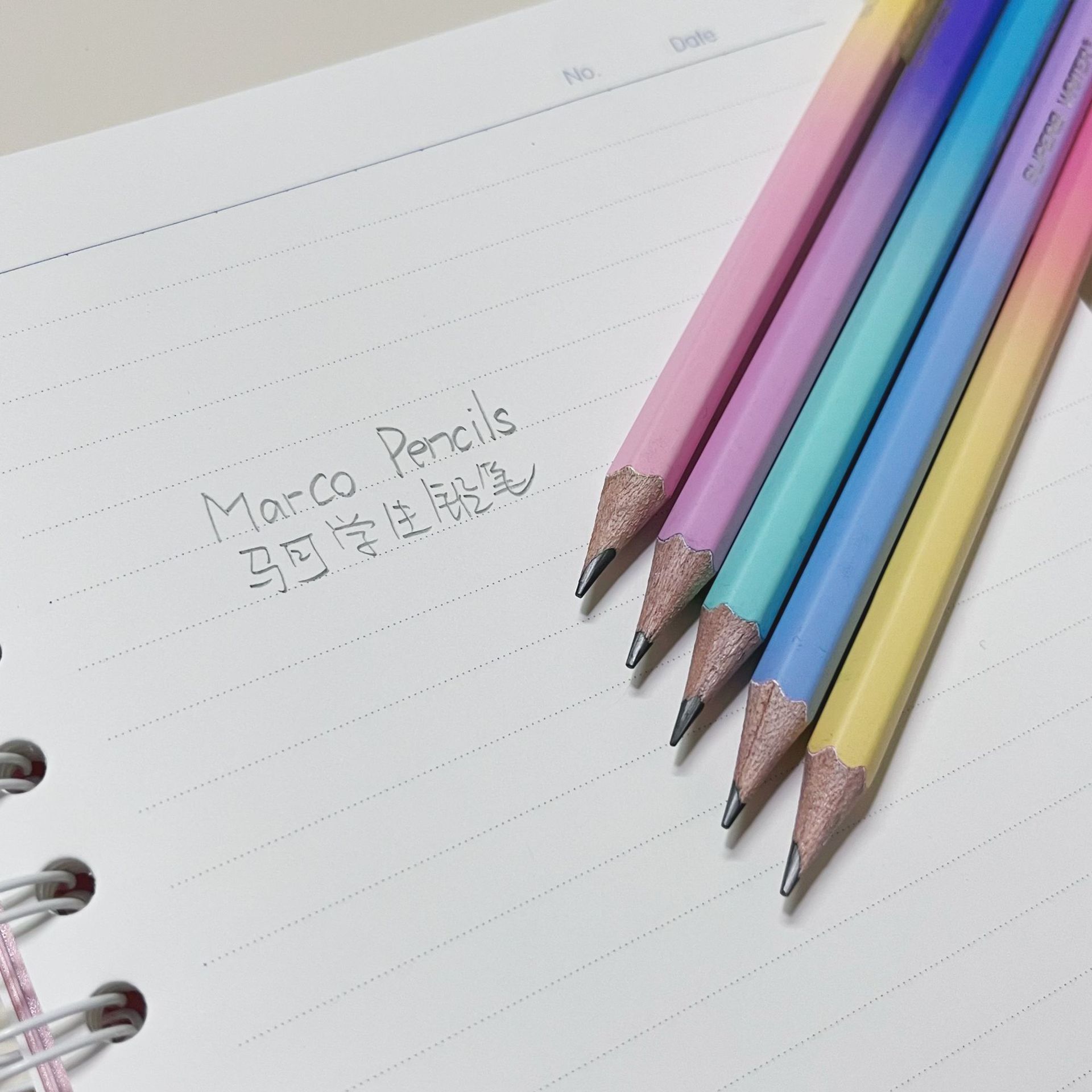 Marco estudiante escritura lápiz 4221 gradiente de color titular de la pluma HB varilla hexagonal estudiante de la escuela primaria niños principiante