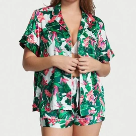 时尚休闲套装;女士家居服;连衣裙