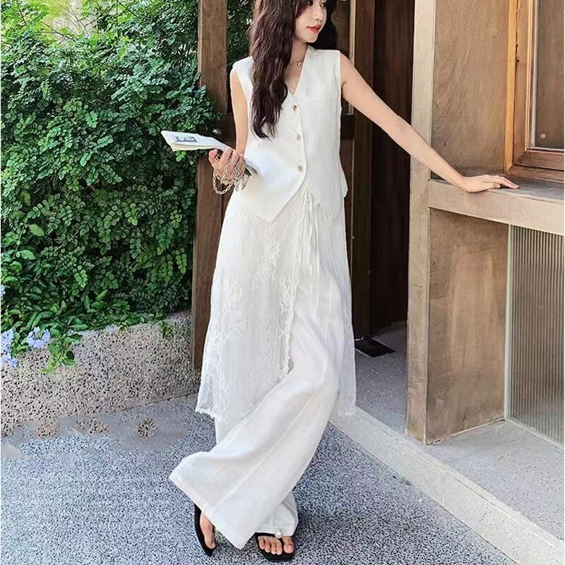 White Elegant and Stylish Vest Set for Women, Summer 2026 New Lace Overlay Blouse Layered with Wide-Leg Pants Three-Piece Set