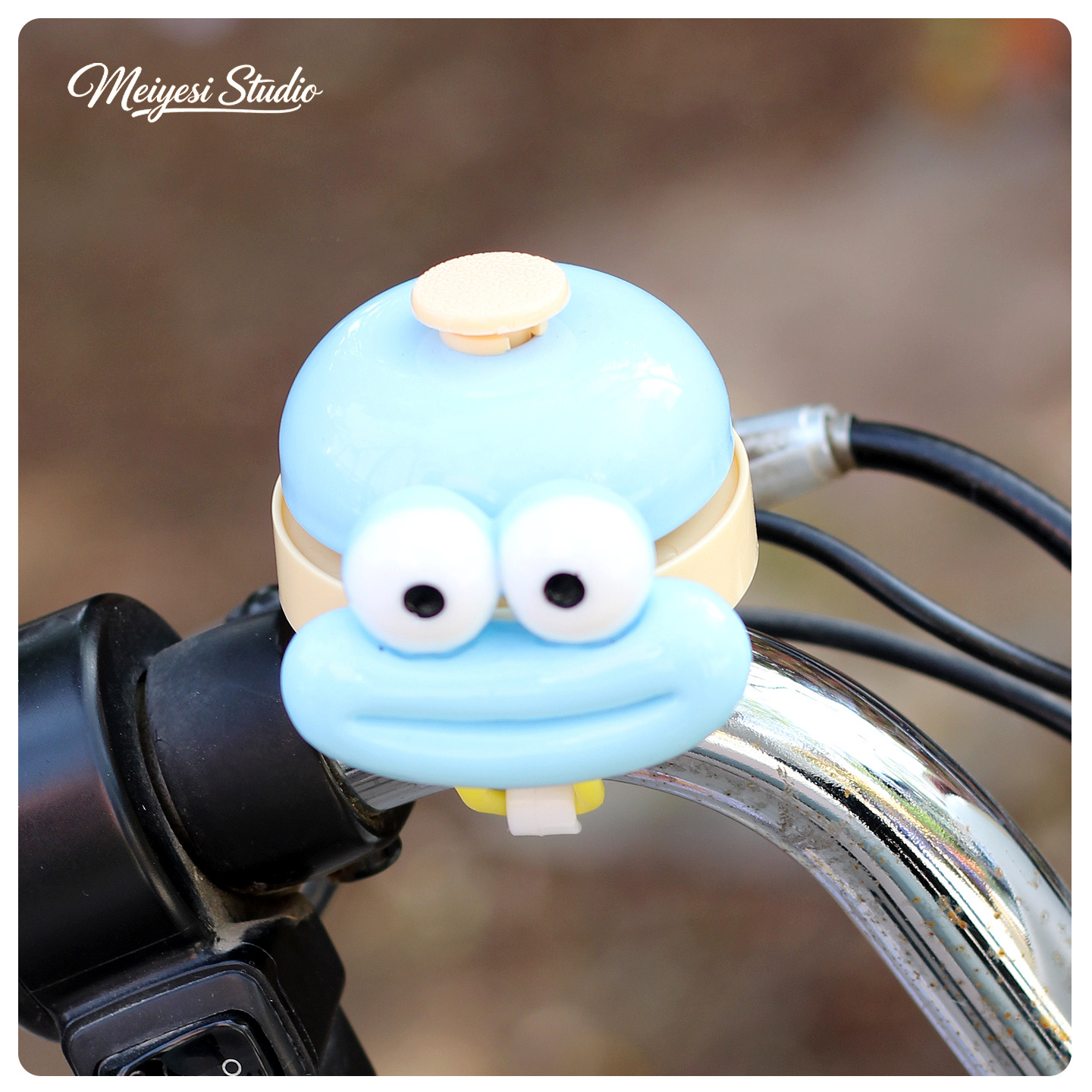 Bicicletas infantiles de montaña campana adornos de dibujos animados encantadores equilibrio coche scooter tranvía mano pulsa bocina súper fuerte