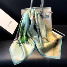 真丝小方巾女丝巾女杭州丝绸装饰领巾100%桑蚕丝围巾披肩高档送礼