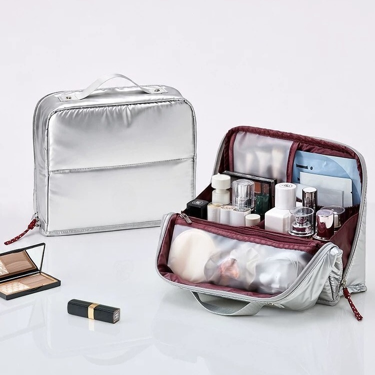 Vertical makeup bag 2026 autumn new model, partitioned storage cosmetic bag, portable waterproof travel toiletry bag Vertical makeup bag 2026 autumn new model, partitioned storage cosmetic bag, portable waterproof travel toiletry bag
