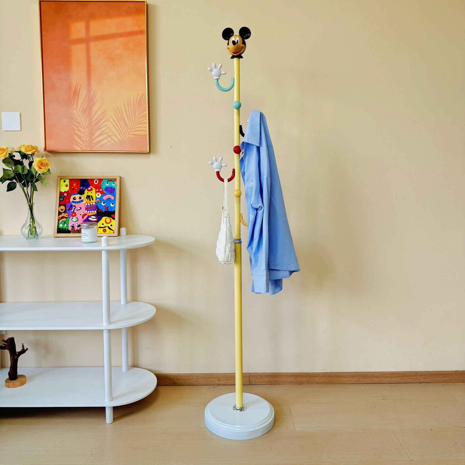Percha de ropa para niños no ocupa tierra, percha de ropa para niños