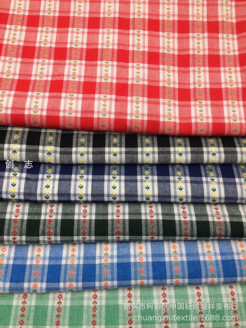 涤棉色织提花格子面料2022春夏女装衬衫连衣裙休闲服吊带衫泡泡袖