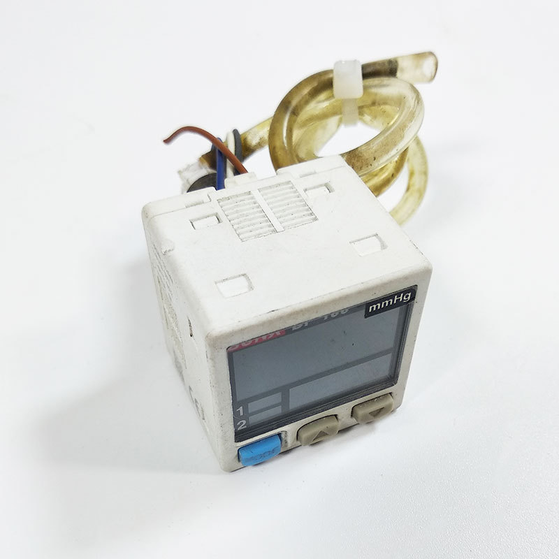 二手SUNX神视数显真空负压力传感器DP-100