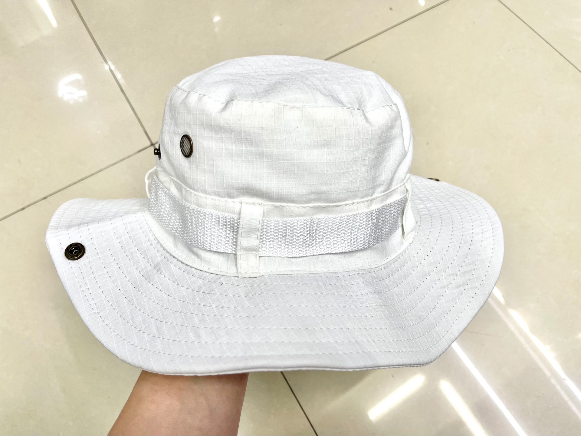 Summer Fisherman Hat Double-Sided Fabric Storage And Carrying Boonie Hat Summer Outdoor Travel Fishing Big Brim Sun Hat display picture 3