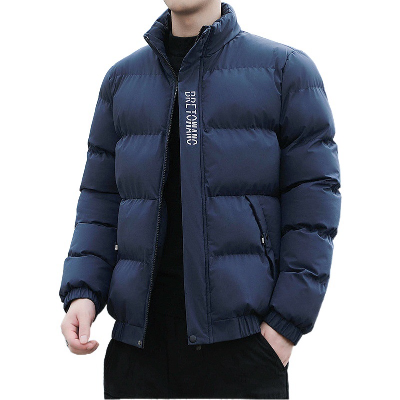 Abrigo de algodón acolchado para hombres 2023 Invierno nueva moda juvenil impresa casual Abrigo acolchado de algodón cálido abrigo de cuello alto fábrica al por mayor