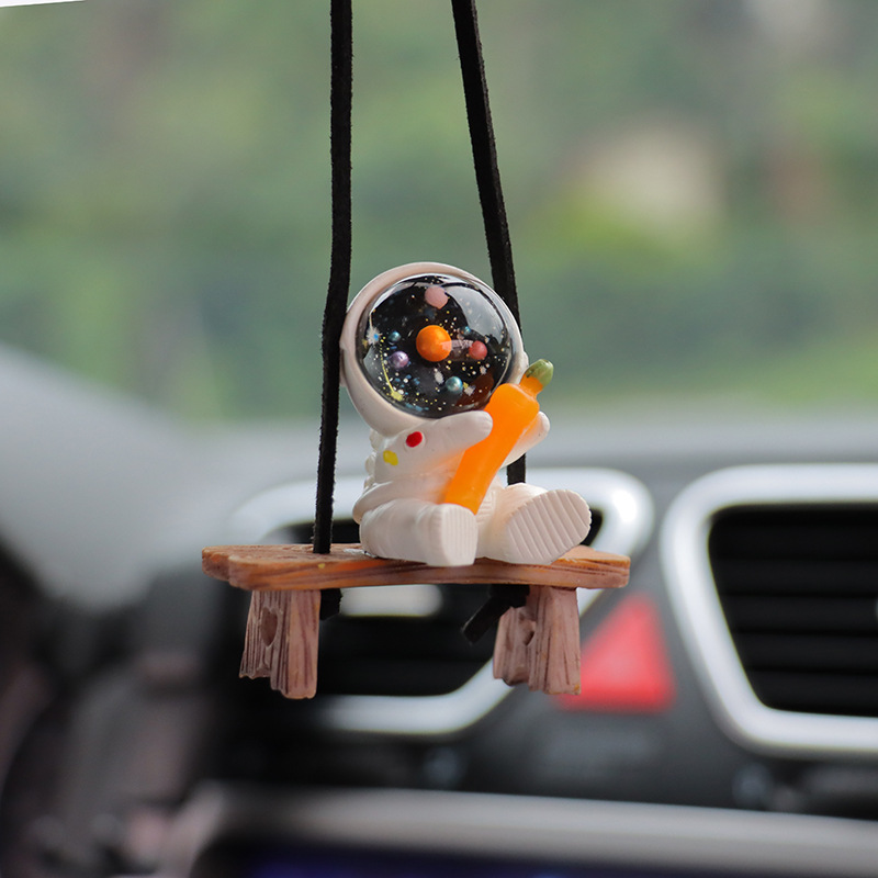 Wholesale a generation of creative astronaut car accessories car hanging car interior pendant car pendant car Crane