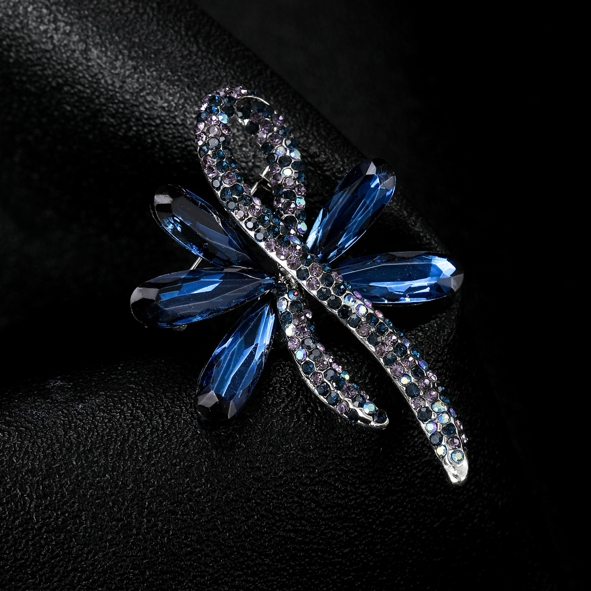 15g Weight Rhinestones Inlay Material Brooches Classification Holiday Occasion Alloy Material Bow Knot Pattern Women's Gender Inlay Design Pin Bow Knot Alloy Inlay Rhinestones Women's Brooches 17