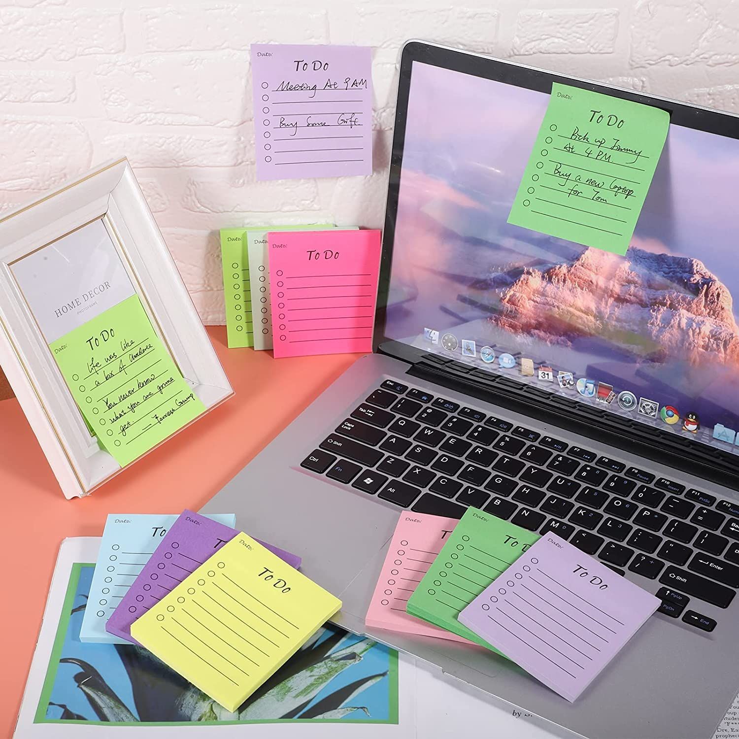 En stock suministro de papel fluorescente multicolor pegatinas convenientes fuerte pegajosa nota adhesiva creativa transfronteriza nota pegatina planificador