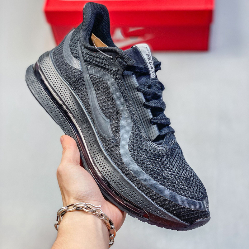 Nike Pegasus Premium SP Triple Black HQ2592-005