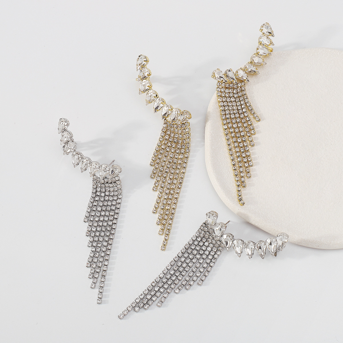20g Weight Rhinestones Inlay Material Earrings Classification Alloy Material Geometric Pattern Women'S Gender Fashion Style Gold, Silver Color Fashion Geometric Alloy Rhinestones Drop Earrings 5