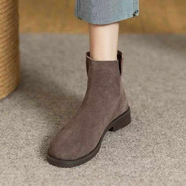 Counter New Low-Heeled Soft-Soled Short Boots for Women 25 New Versatile Round-Toe Chelsea Frosted Boots Ankle Boots