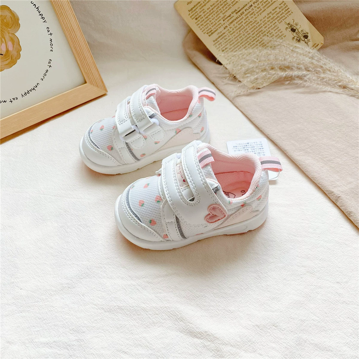 День экспорта один новый женский клубничный машинный ботинок 15cm