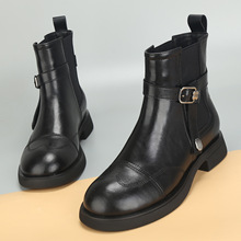 2025秋冬新款大码女鞋41一43时尚英伦切尔西靴舒适百搭大号短靴