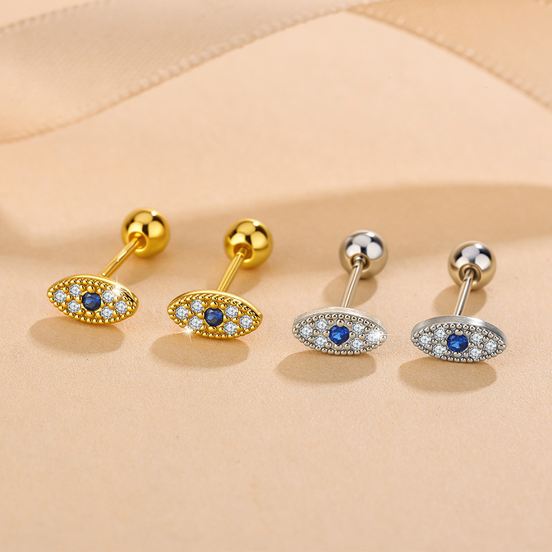 Hypoallergenic Titanium Sleep Stud Earrings For Day And Night Wear_voghion.com