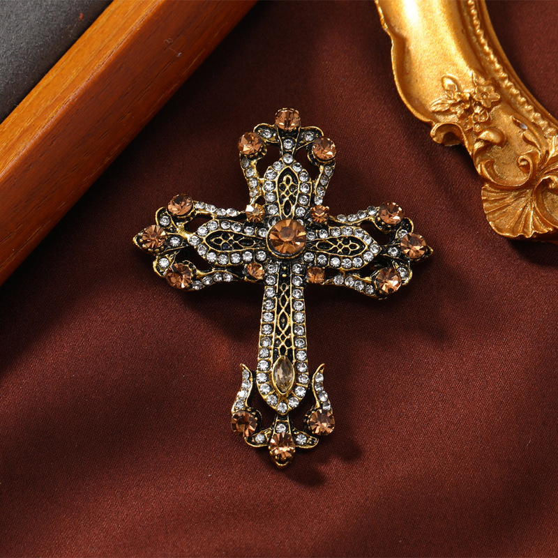 vintage medieval rhinestone cross brooch European and American men's court style suit jacket pin accessories
