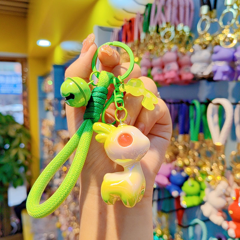 Nueva resina galvanizada colorido lindo ciervo llavero todo el camino seguro bolsos de pareja colgante llavero de automóvil