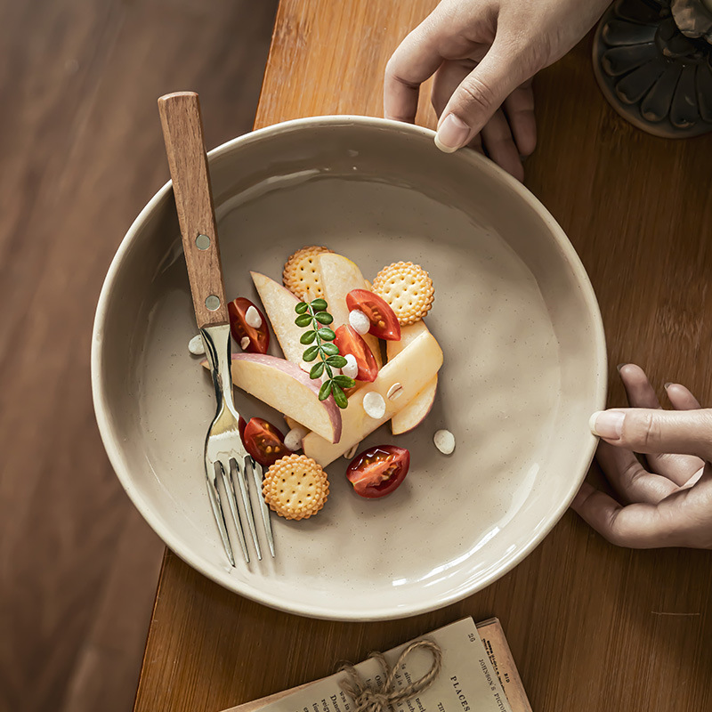 Plato de cerámica retro japonés de alta sensación de platos profundos corrugados platos de platos caseros platos grandes platos de pasta de carne de comida occidental