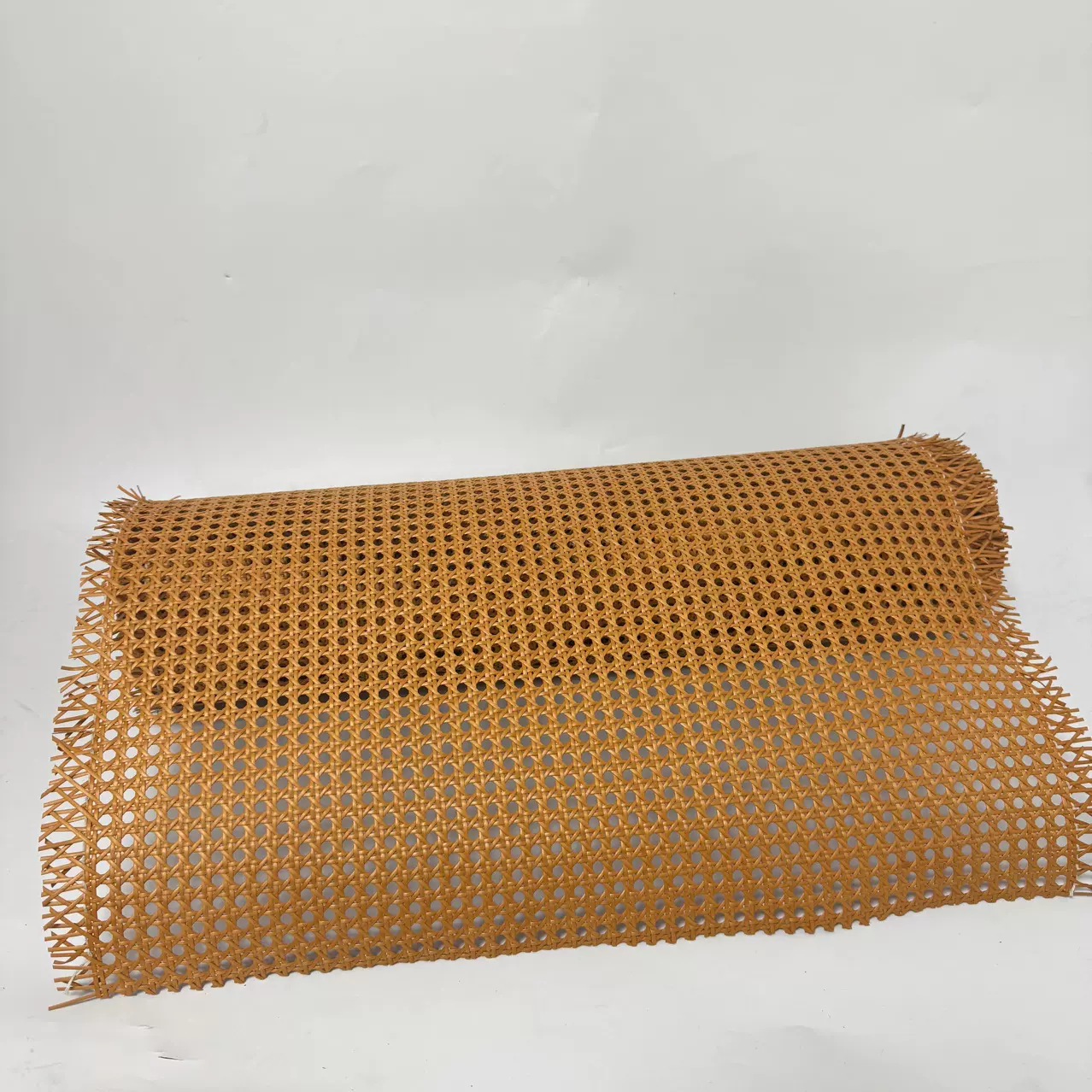 深啡色胶眼笪 PE 塑料 仿真藤编 家具墙面天花板装饰装修材料辅料