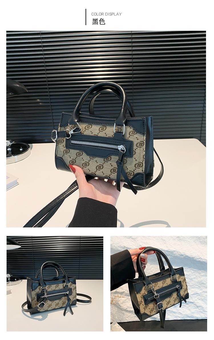 This stylish single-shoulder handbag, with a simple and casual texture, is a new Korean style crossbody small square bag for women in the autumn of 2024 undefined