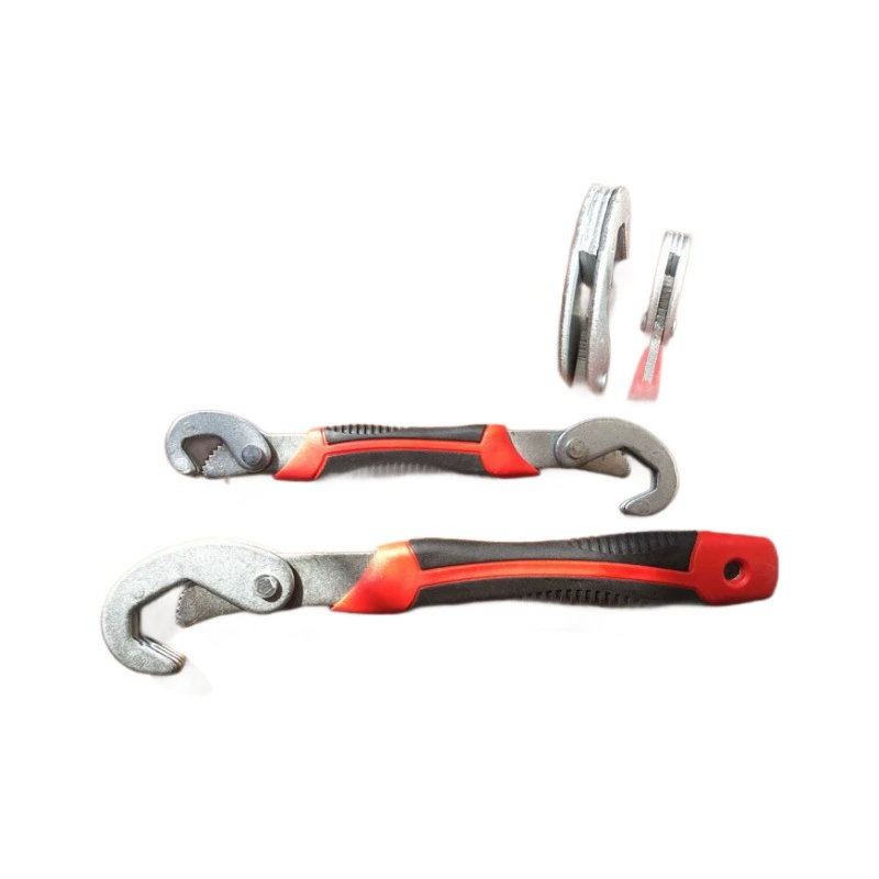Universal wrench