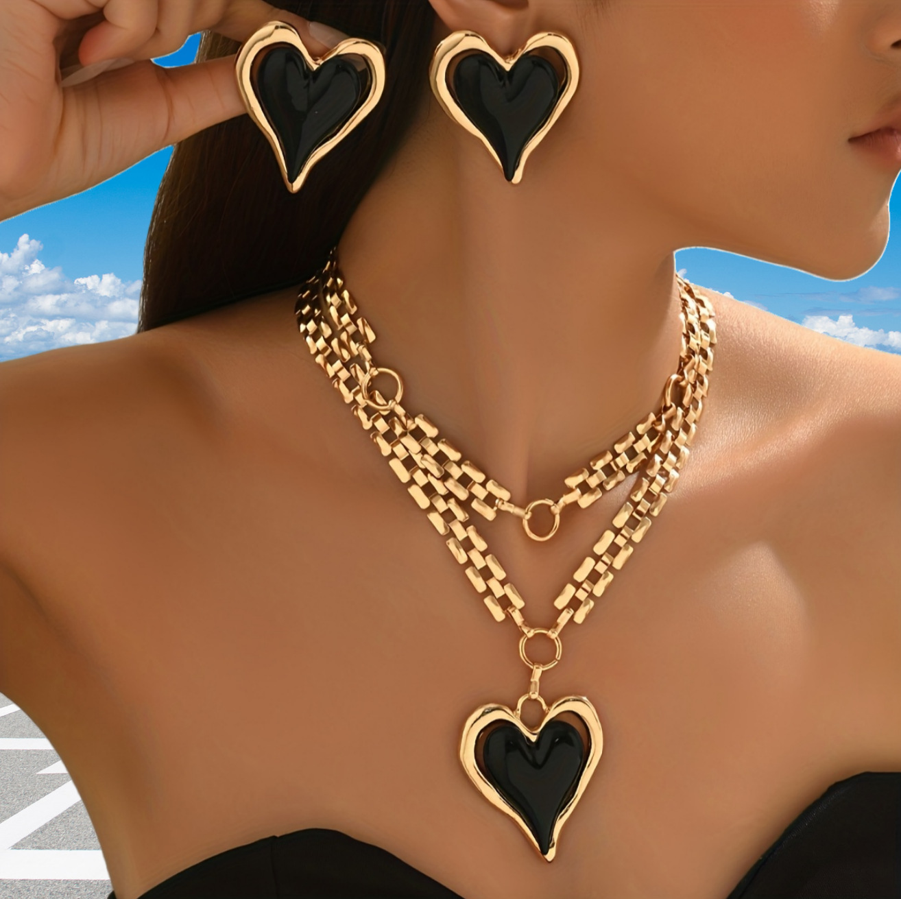 Exaggerated Oversized Heart Pendant Multi-layer Necklace Elegant_voghion.com